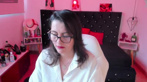 Mia  online show from January 16, 12:09 pm