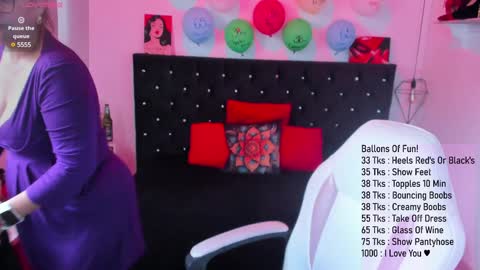 Mia  online show from February 3, 12:36 pm