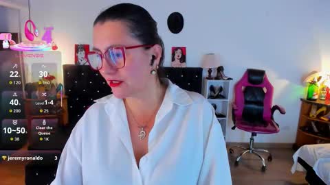 Mia  online show from November 23, 12:05 pm