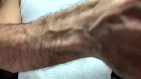 Snapshot of dabeibe chatting on November 9, 3:49 am Jewbb online show from November 9, 3:49 am