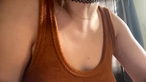 dabqueen_1994 online show from March 29, 5:13 pm