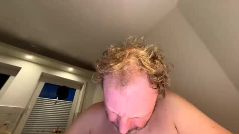 dachdecker7269 online show from March 18, 4:59 am