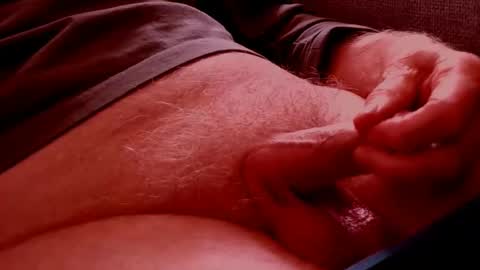 Snapshot of dad_next_door chatting on January 9, 9:05 pm Richard online show from January 9, 9:05 pm