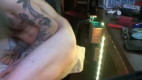 dadddyyycloudy online show from January 27, 3:39 pm