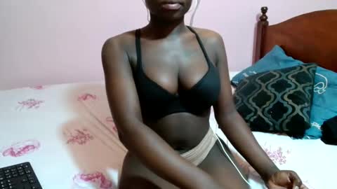 Snapshot of daddies_love02 chatting on May 12, 7:49 am mish online show from May 12, 7:49 am