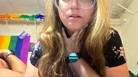Snapshot of daddies_princesss chatting on July 24, 5:11 pm daddies_princesss online show from July 24, 5:11 pm