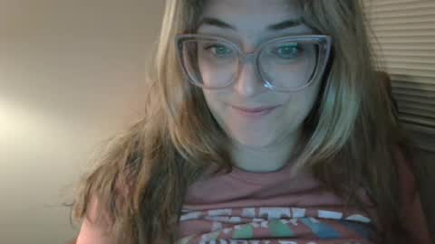 Snapshot of daddies_princesss chatting on July 27, 2:07 am daddies_princesss online show from July 27, 2:07 am