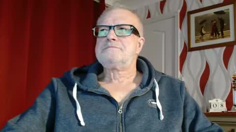 Brian ... online show from January 8, 8:55 pm