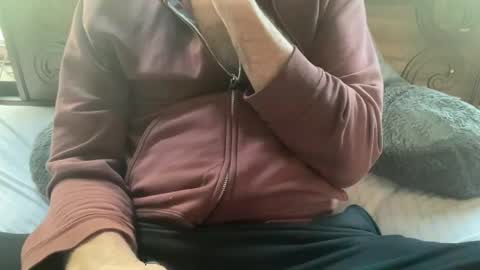 Snapshot of daddnextdoor chatting on September 19, 12:28 pm daddnextdoor online show from September 19, 12:28 pm