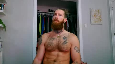 Snapshot of daddyafterdark1 chatting on June 3, 2:33 pm daddyafterdark1 online show from June 3, 2:33 pm
