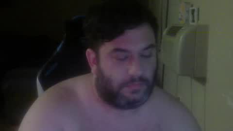 Snapshot of daddybody4u chatting on February 6, 10:53 pm daddybody4u online show from February 6, 10:53 pm