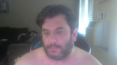 Snapshot of daddybody4u chatting on March 3, 6:55 pm daddybody4u online show from March 3, 6:55 pm