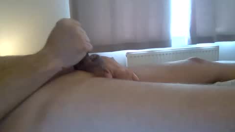 Snapshot of daddycool80 chatting on December 19, 12:01 pm daddycool80 online show from December 19, 12:01 pm