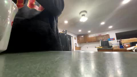 Snapshot of daddydic120402 chatting on November 3, 12:06 pm daddydic120402 online show from November 3, 12:06 pm