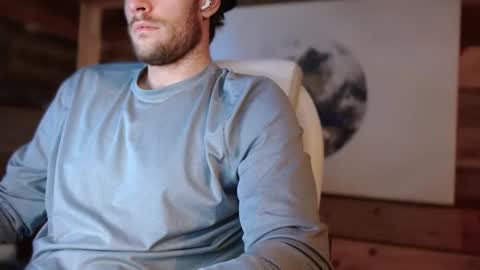 Leo online show from December 26, 11:57 pm