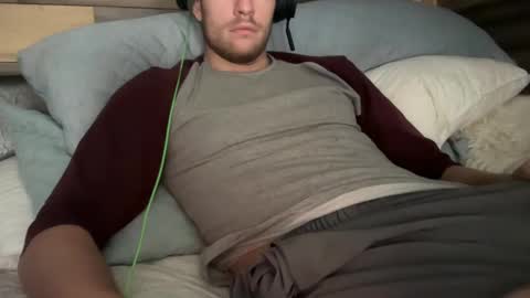 Leo online show from February 3, 7:21 pm