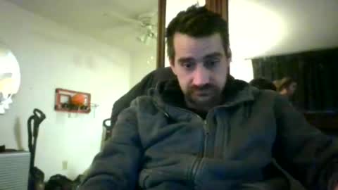 Snapshot of daddyduke21333 chatting on January 12, 4:21 am daddyduke21333 online show from January 12, 4:21 am
