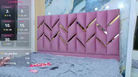 JAZMIN online show from October 8, 7:44 pm