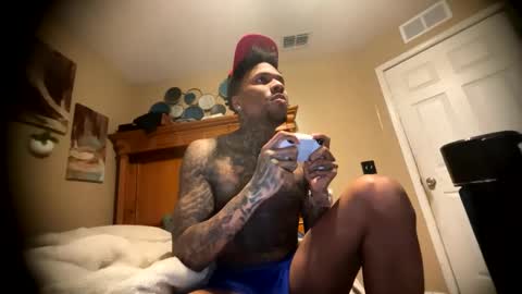 sexy tatted king bbc online show from February 26, 11:59 pm