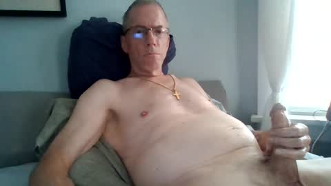 daddyluvssmoothies online show from July 14, 9:09 pm