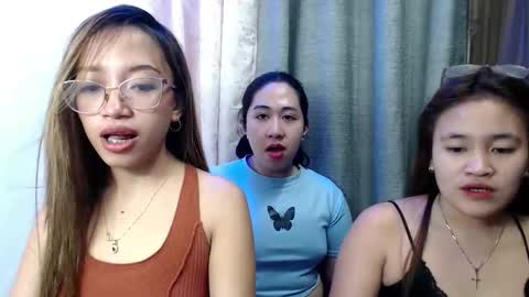 daddys_giirl69 online show from September 30, 5:29 pm
