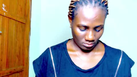 Snapshot of daddys_naughtyslut chatting on February 4, 1:00 am tee online show from February 4, 1:00 am