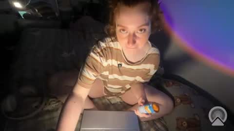 Snapshot of daddysdollhouse chatting on July 23, 3:15 am Saoirse online show from July 23, 3:15 am