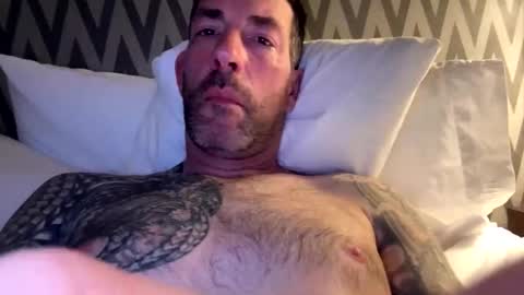 daddyshornyy online show from April 18, 3:38 pm