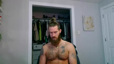 daddyunlocked1 online show from April 15, 2:13 pm