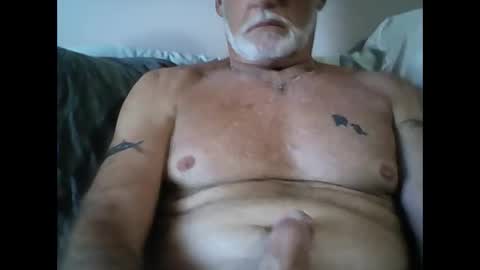 Snapshot of dadhmalone chatting on April 27, 5:00 pm dadhmalone online show from April 27, 5:00 pm