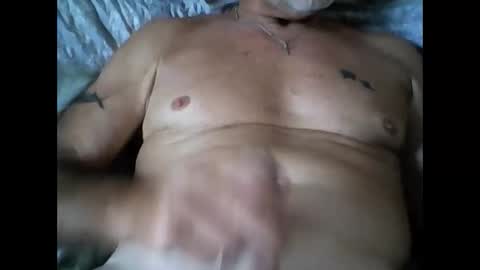 Snapshot of dadhmalone chatting on June 8, 4:40 pm dadhmalone online show from June 8, 4:40 pm