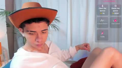 Snapshot of dads_rider chatting on March 8, 4:45 am dads_rider online show from March 8, 4:45 am