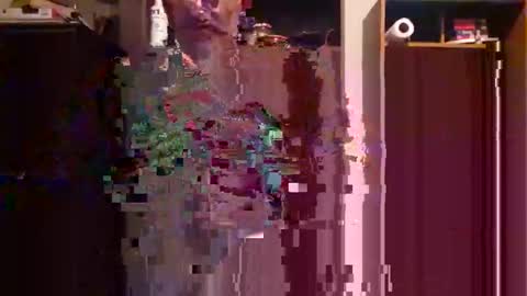 Snapshot of dadsfreedickrides chatting on November 8, 12:11 am dadsfreedickrides online show from November 8, 12:11 am