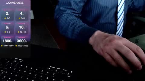 Snapshot of dadssecret69 chatting on July 7, 5:06 pm DadsSecret online show from July 7, 5:06 pm