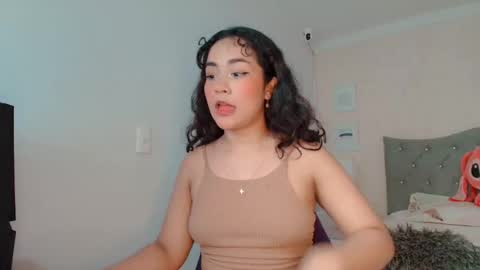 daeneryslove_doll online show from November 7, 2:33 am
