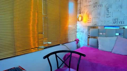 dafne_20 online show from October 10, 8:30 pm