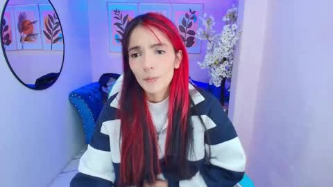 dafne huges online show from October 8, 7:22 pm