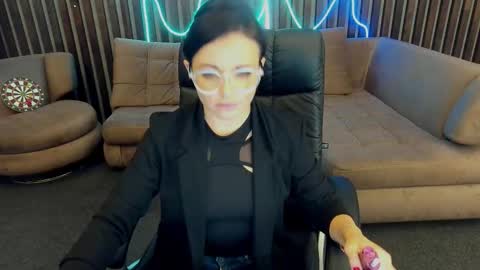 Dafni Mon online show from September 21, 5:20 am