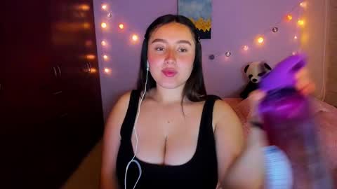 Call me D online show from December 13, 2:43 am
