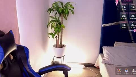 Snapshot of dahiana_prenss chatting on July 14, 4:34 pm Dahiana online show from July 14, 4:34 pm