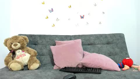 Snapshot of dahianaroa chatting on February 18, 12:45 pm dahianaroa online show from February 18, 12:45 pm