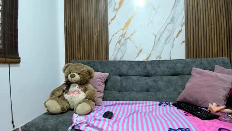 Snapshot of dahianaroa chatting on February 25, 12:59 pm dahianaroa online show from February 25, 12:59 pm