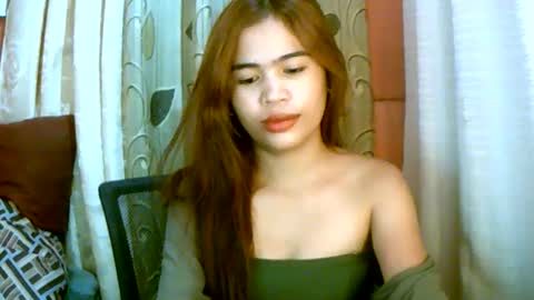 Snapshot of dahlia_123 chatting on January 18, 2:02 pm Im Dahlia online show from January 18, 2:02 pm