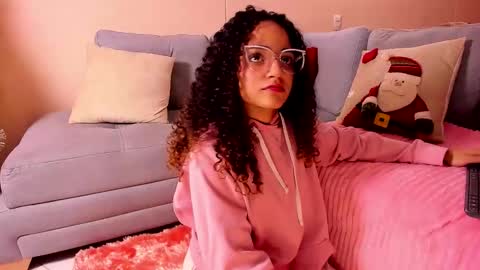 Dahli online show from December 17, 4:29 am