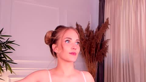 Deea  online show from March 10, 7:46 am