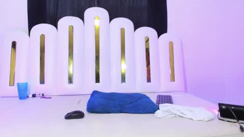 Snapshot of daicell_juliana chatting on December 13, 5:32 pm daicell juliana online show from December 13, 5:32 pm