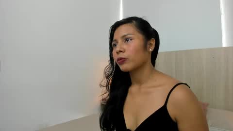 Snapshot of daila_beltran chatting on April 13, 7:08 pm Daila Beltran online show from April 13, 7:08 pm