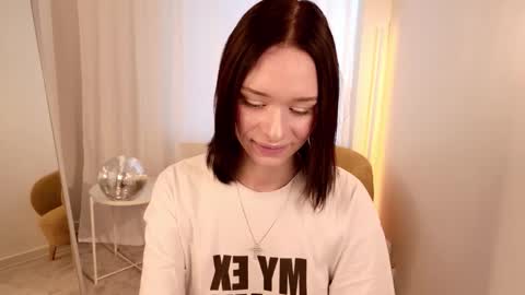 daily_glam online show from October 20, 12:16 pm