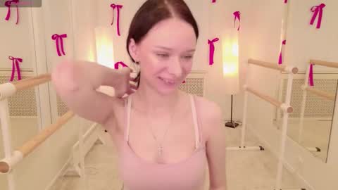 daily_glam online show from January 10, 12:40 pm