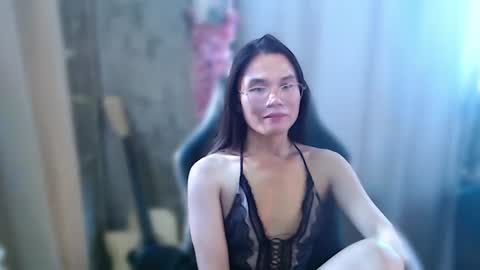 Kim online show from August 4, 7:55 am